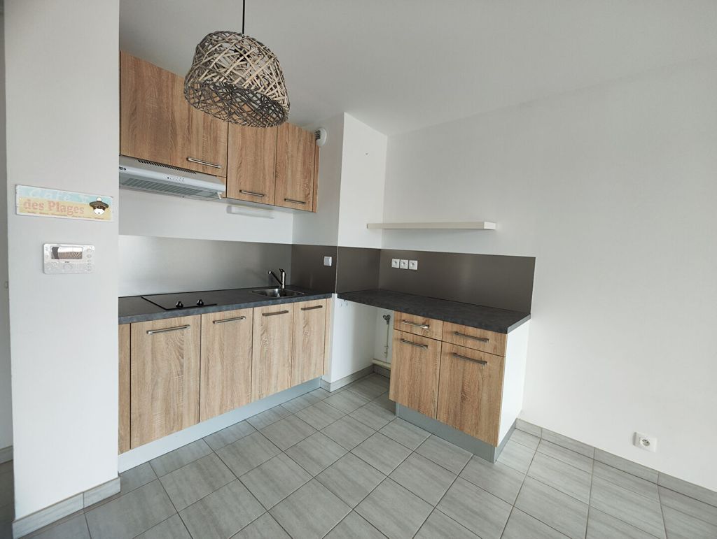 Achat appartement à vendre 2 pièces 46 m² - Saint-Hilaire-de-Riez