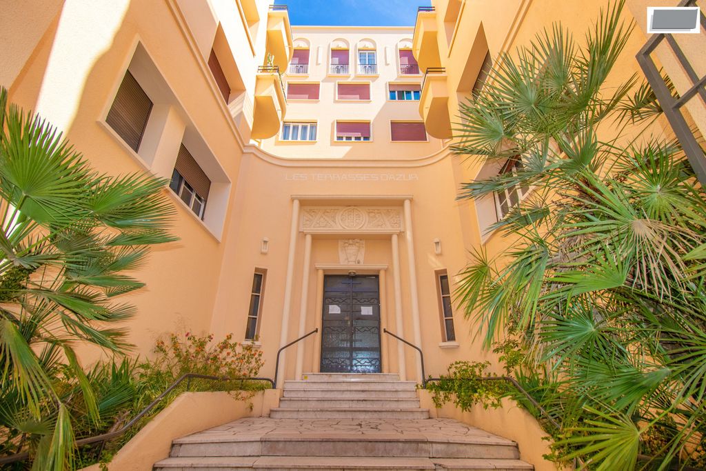 Achat appartement à vendre 4 pièces 80 m² - Toulon