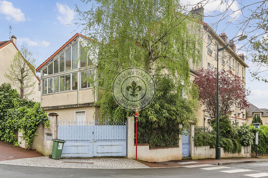 Achat maison à vendre 4 chambres 220 m² - Le Plessis-Robinson
