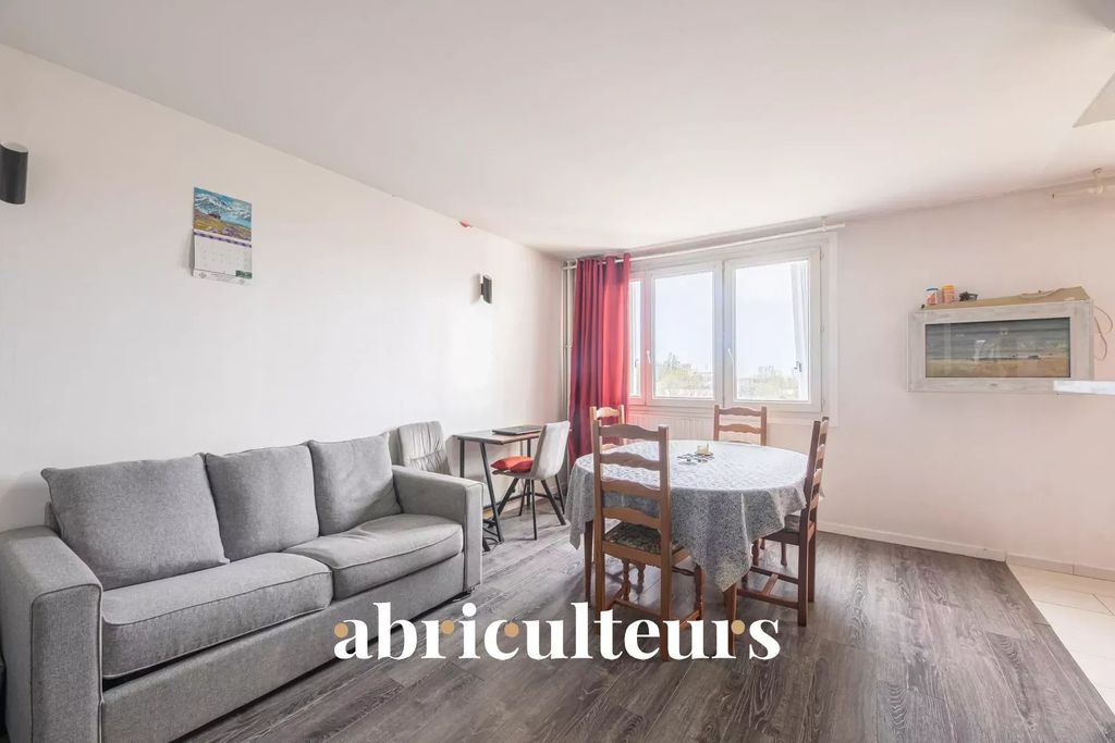 Achat appartement à vendre 2 pièces 57 m² - Saint-Denis