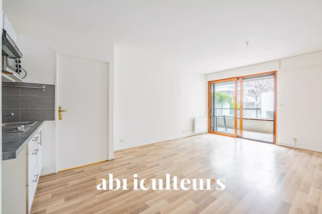 Achat studio à vendre 29 m² - Paris 19ème arrondissement