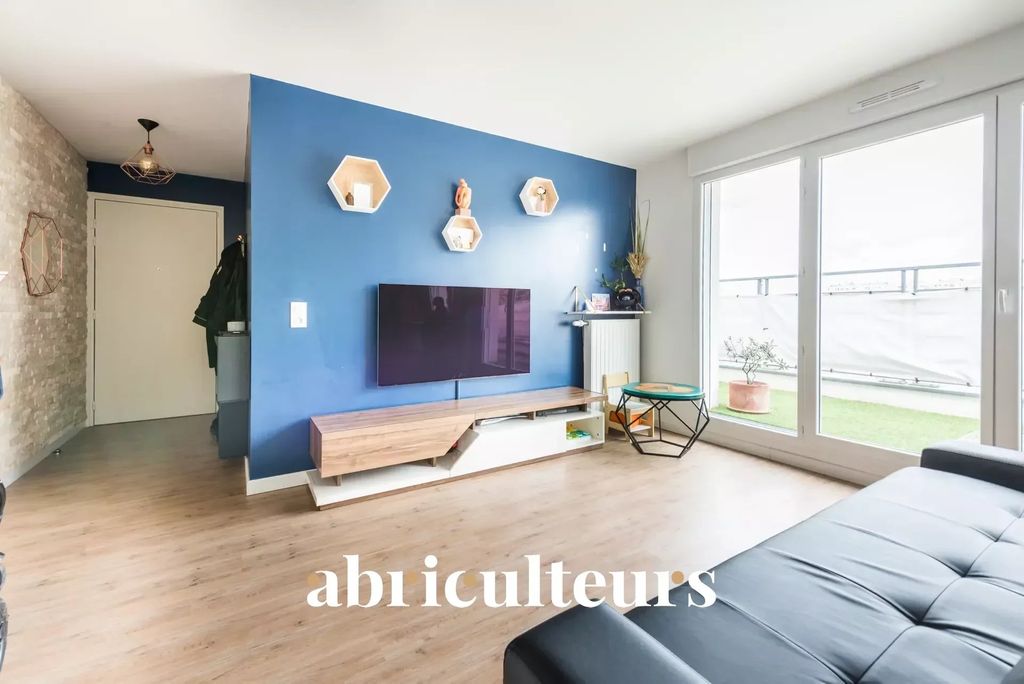 Achat appartement à vendre 3 pièces 57 m² - Bondy