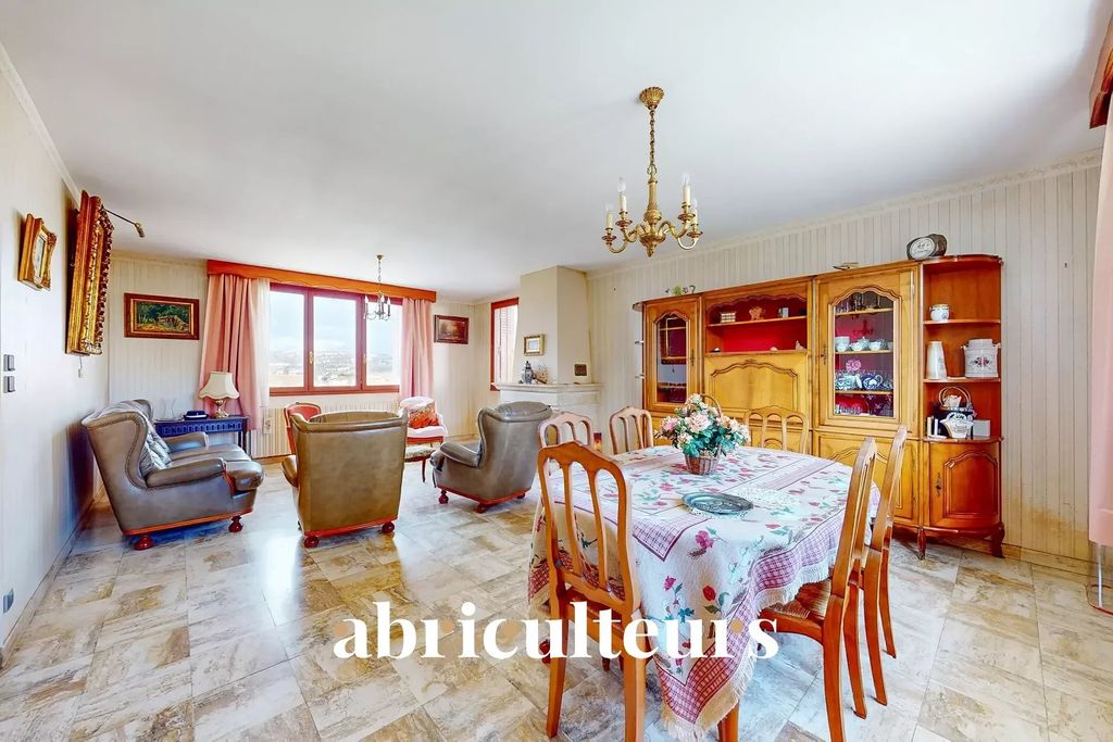 Achat appartement 5 pièce(s) Étampes-sur-Marne