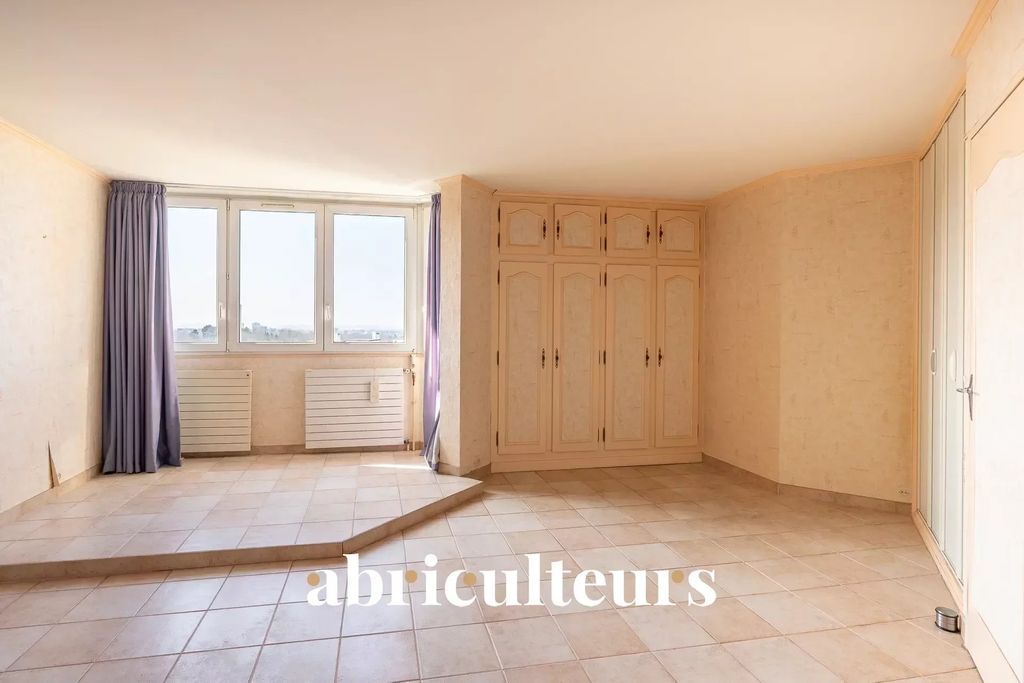 Achat appartement à vendre 3 pièces 79 m² - Sevran
