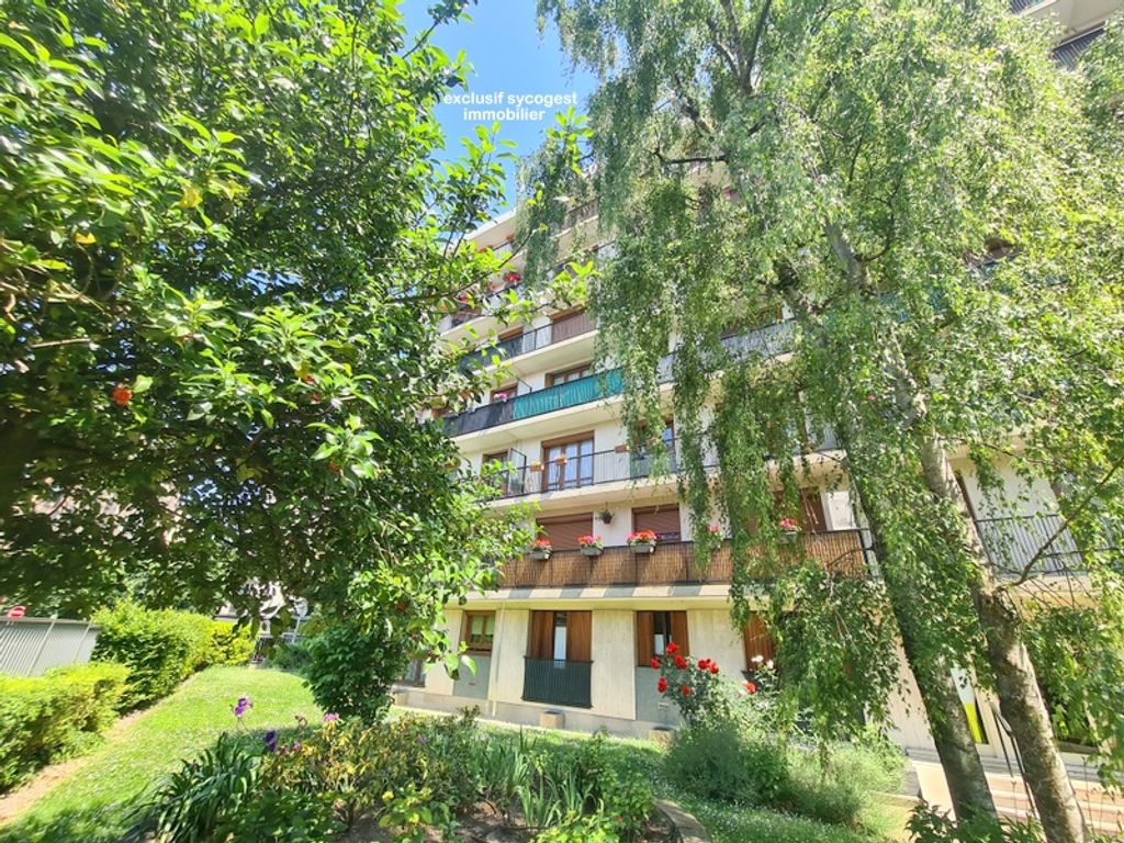 Achat appartement à vendre 3 pièces 67 m² - Noisy-le-Sec