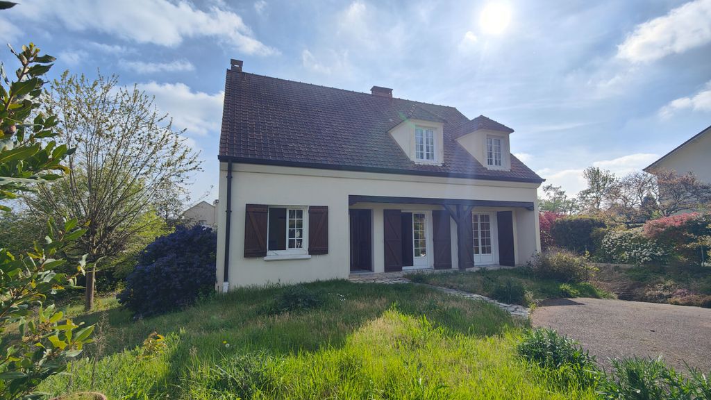 Achat maison à vendre 6 chambres 195 m² - Saint-Leu-la-Forêt