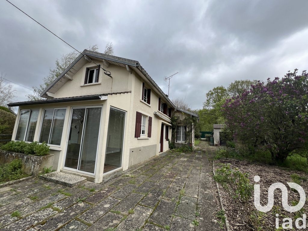 Achat maison à vendre 4 chambres 100 m² - Montigny-Lencoup