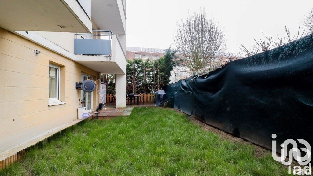 Achat appartement à vendre 3 pièces 64 m² - Trappes