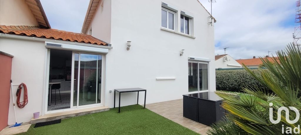 Achat maison à vendre 4 chambres 198 m² - Royan