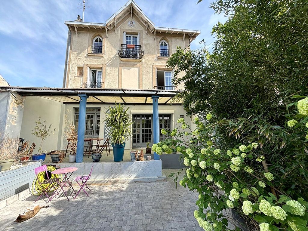 Achat maison à vendre 5 chambres 220 m² - Deuil-la-Barre