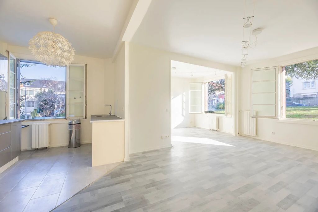 Achat appartement à vendre 3 pièces 57 m² - Le Kremlin-Bicêtre