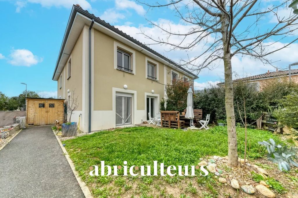Achat appartement à vendre 4 pièces 73 m² - Sérézin-du-Rhône