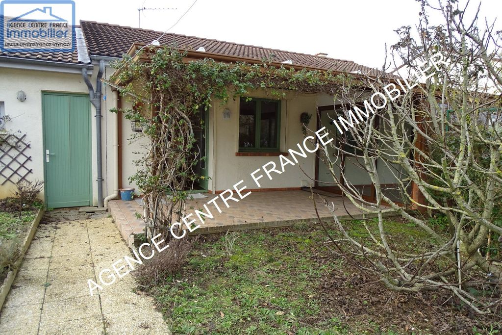 Achat maison à vendre 4 chambres 114 m² - Bourges