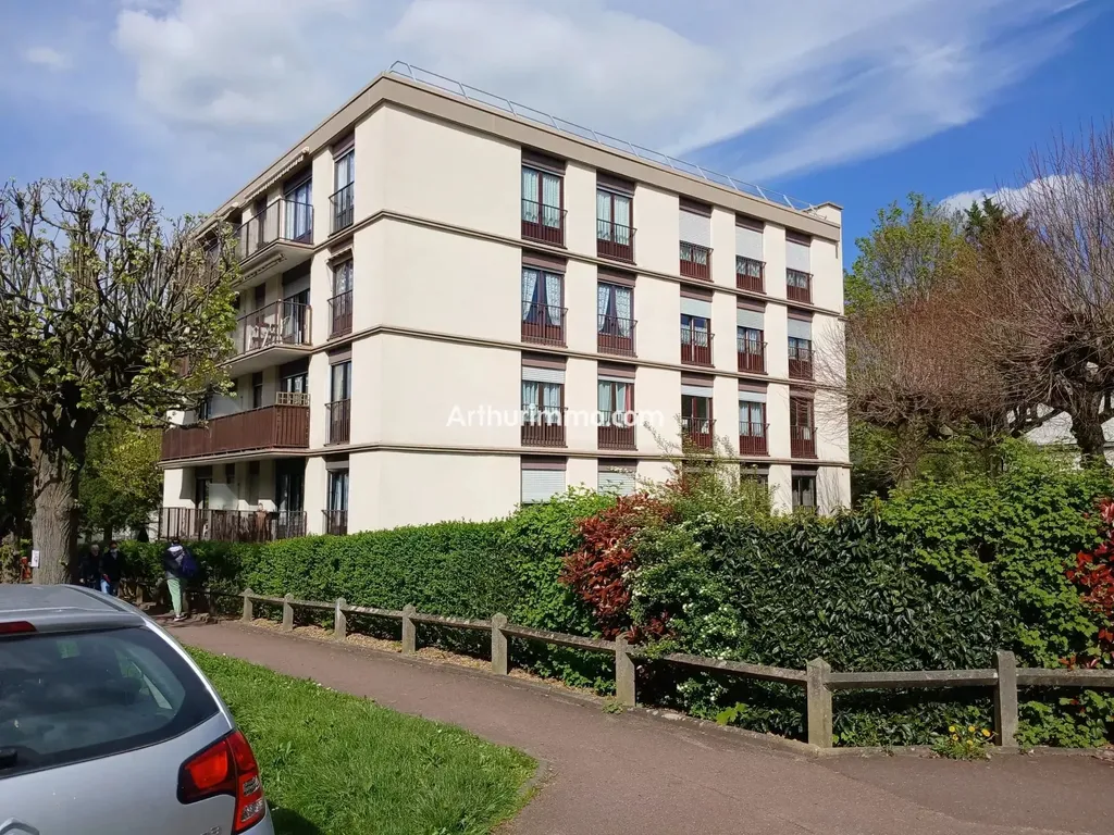 Achat appartement à vendre 3 pièces 62 m² - Sucy-en-Brie