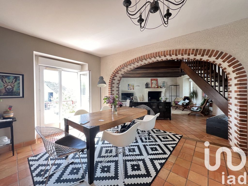 Achat maison à vendre 3 chambres 163 m² - Montfort-le-Gesnois