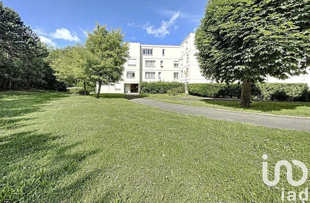 Achat appartement à vendre 3 pièces 79 m² - Trappes