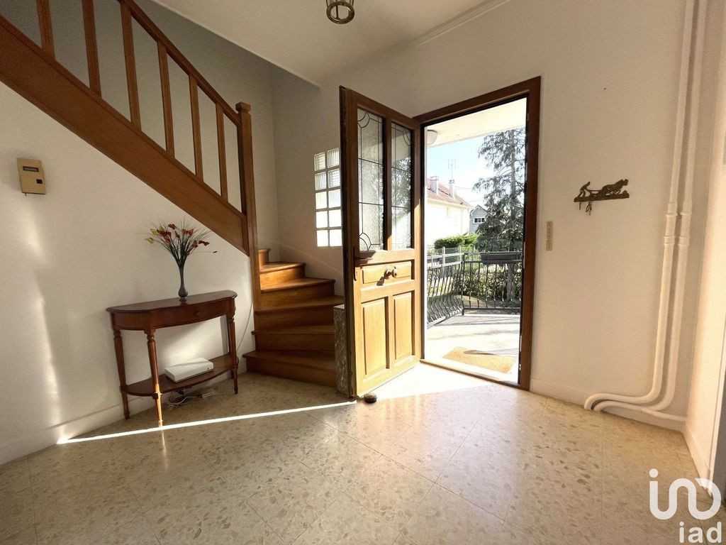 Achat maison à vendre 3 chambres 97 m² - Sainte-Geneviève-des-Bois