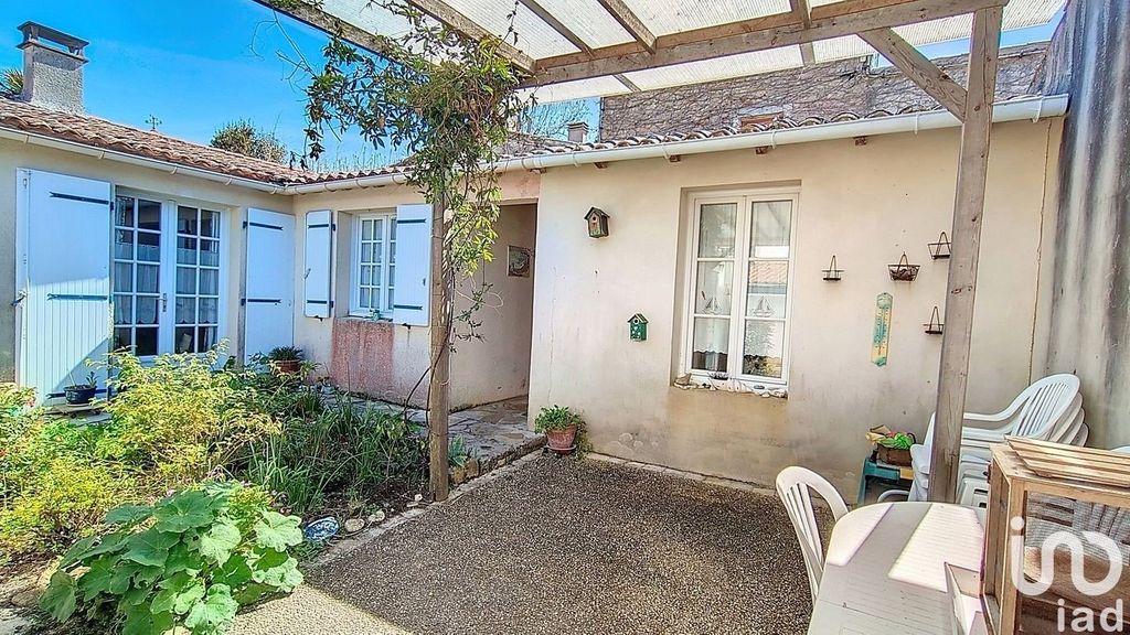 Achat maison à vendre 3 chambres 73 m² - Saint-Clément-des-Baleines