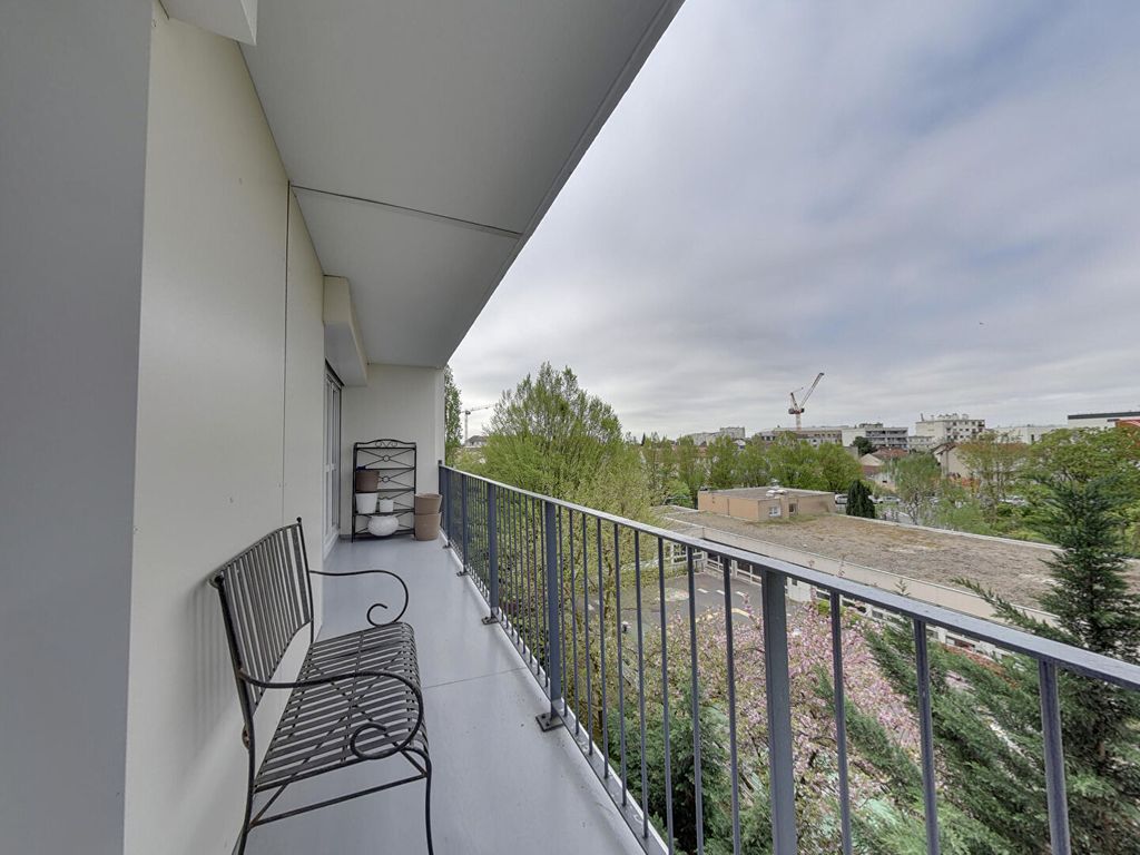 Achat appartement à vendre 4 pièces 81 m² - Rosny-sous-Bois