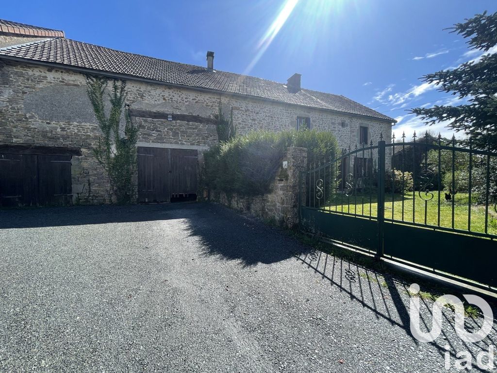 Achat maison à vendre 4 chambres 146 m² - Saint-Amand-Magnazeix