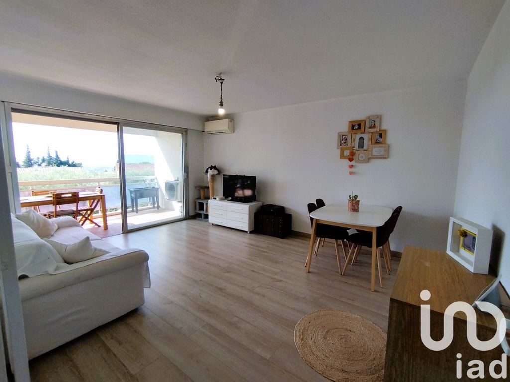 Achat appartement à vendre 2 pièces 49 m² - Grasse