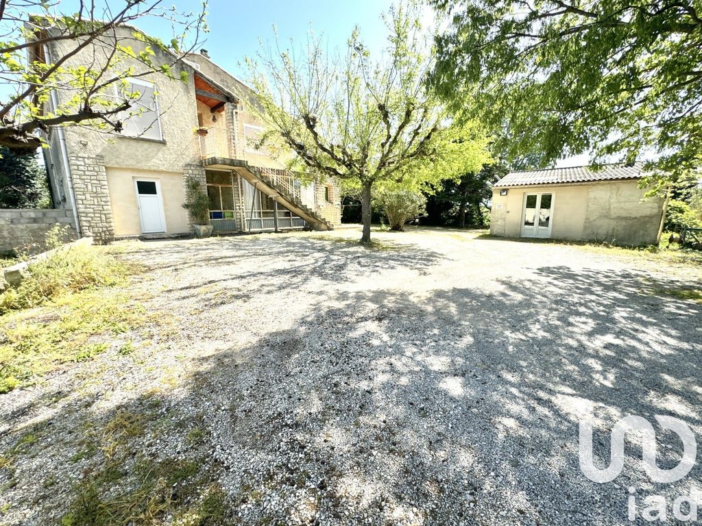 Achat maison à vendre 6 chambres 280 m² - Vacqueyras