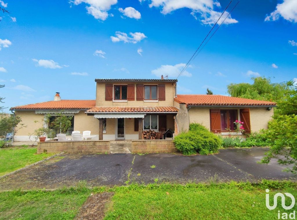 Achat maison à vendre 4 chambres 185 m² - Chauvigny