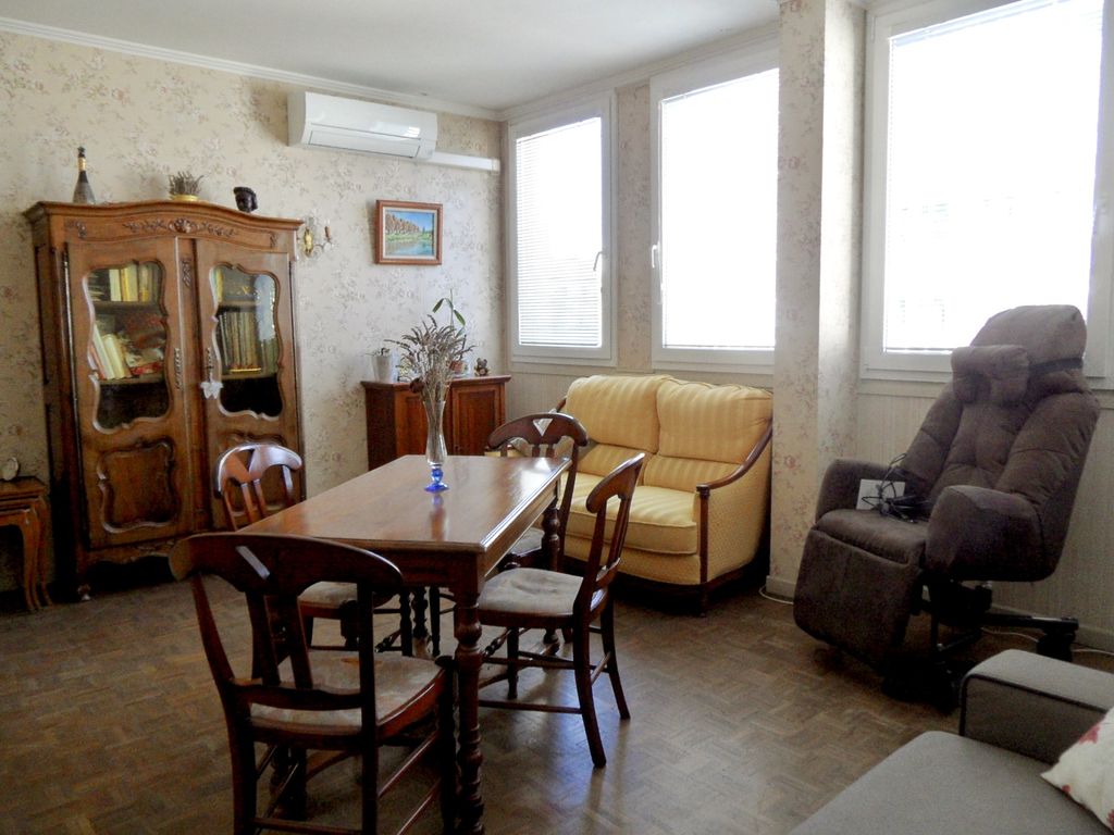 Achat appartement à vendre 3 pièces 72 m² - Marseille 7ème arrondissement