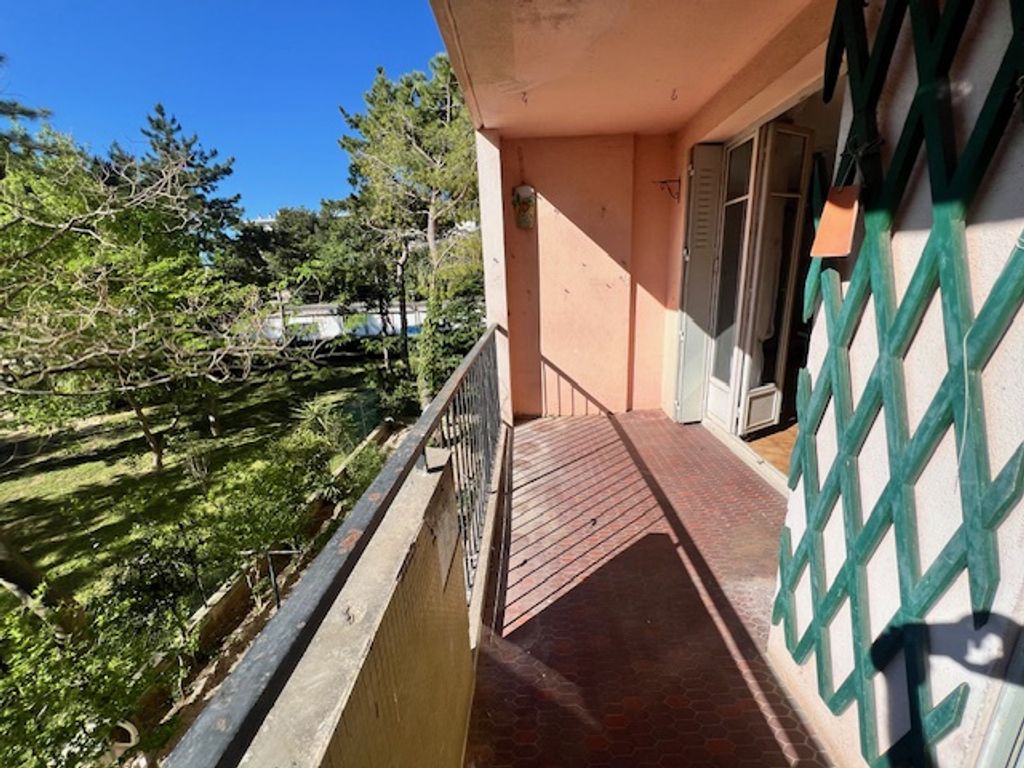 Achat appartement à vendre 4 pièces 85 m² - Marseille 9ème arrondissement