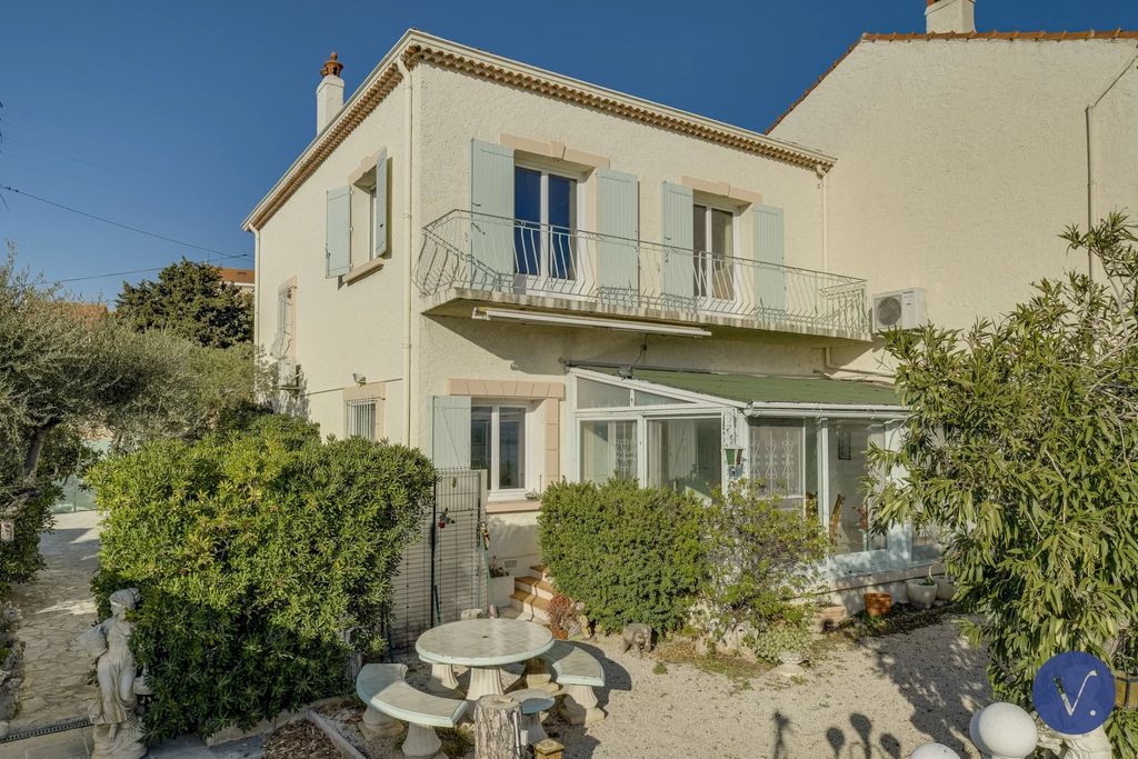 Achat maison à vendre 3 chambres 157 m² - Marseille 16ème arrondissement