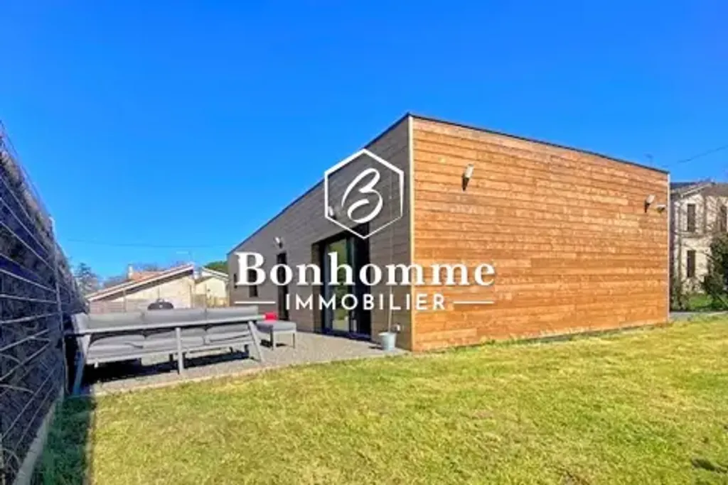 Achat maison à vendre 3 chambres 85 m² - Saint-Caprais-de-Bordeaux