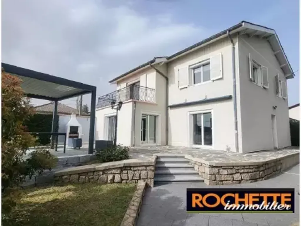Achat maison à vendre 5 chambres 190 m² - Montrond-les-Bains