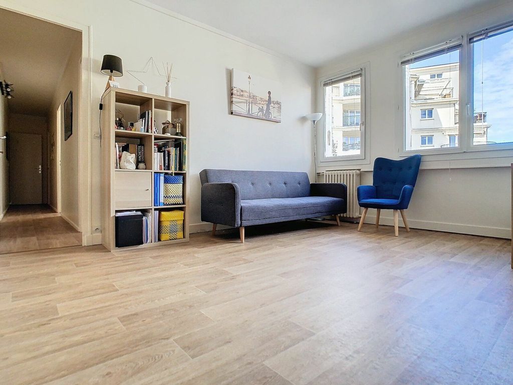 Achat appartement à vendre 4 pièces 70 m² - Issy-les-Moulineaux