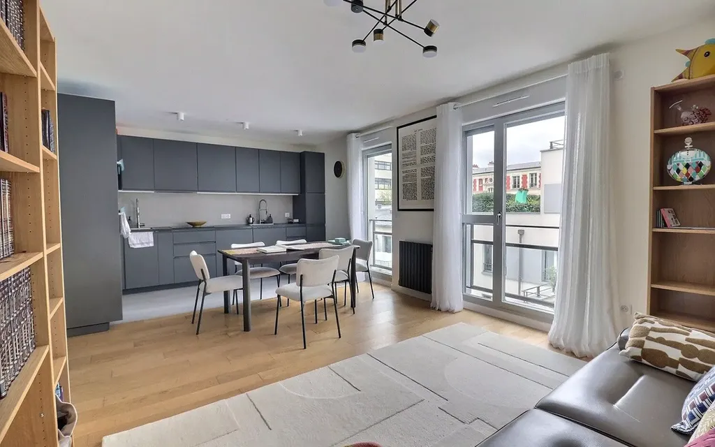 Achat appartement à vendre 4 pièces 87 m² - Paris 19ème arrondissement