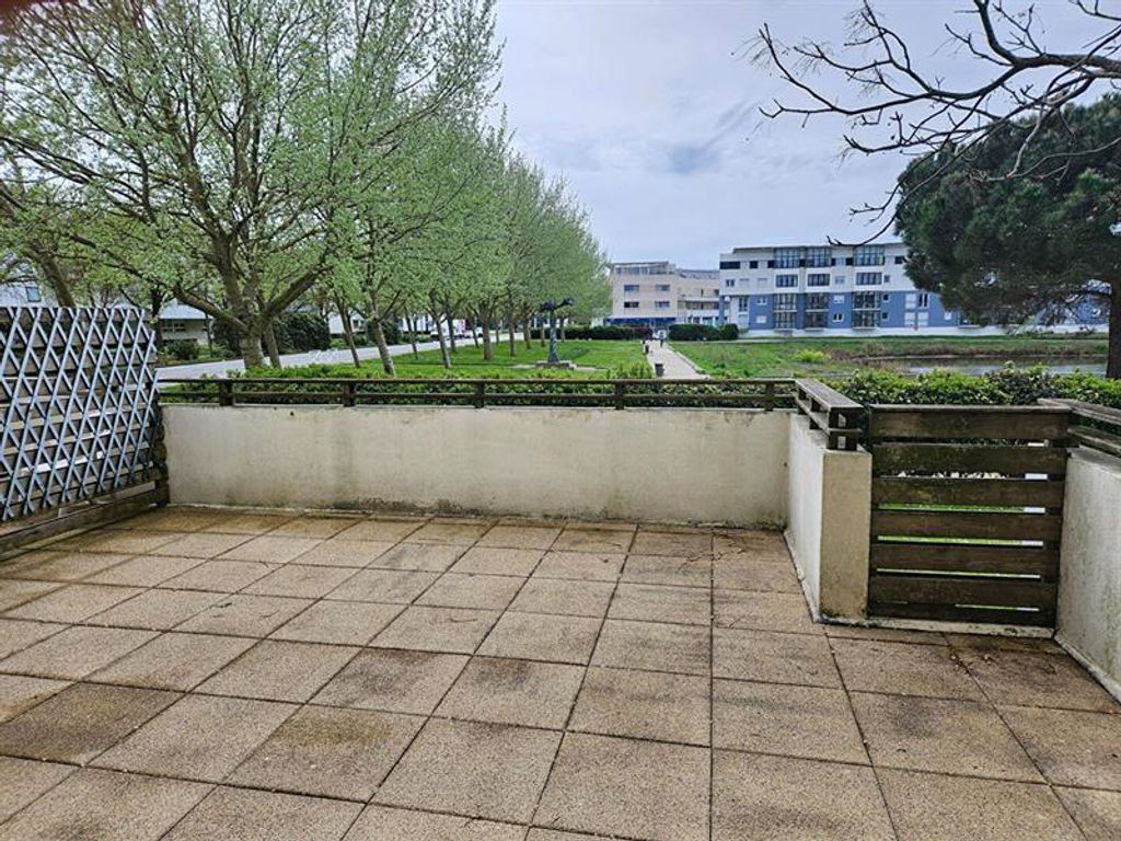 Achat appartement à vendre 4 pièces 74 m² - La Rochelle