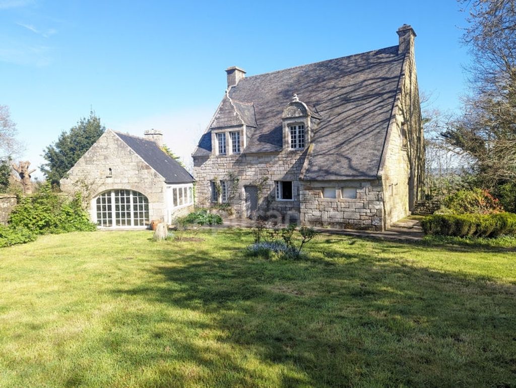 Achat maison à vendre 5 chambres 163 m² - Locronan