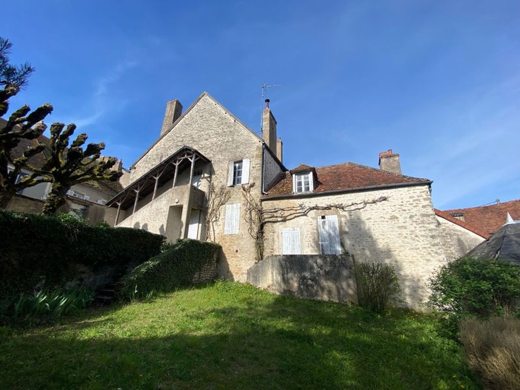 Achat maison à vendre 4 chambres 170 m² - Châtillon-en-Bazois