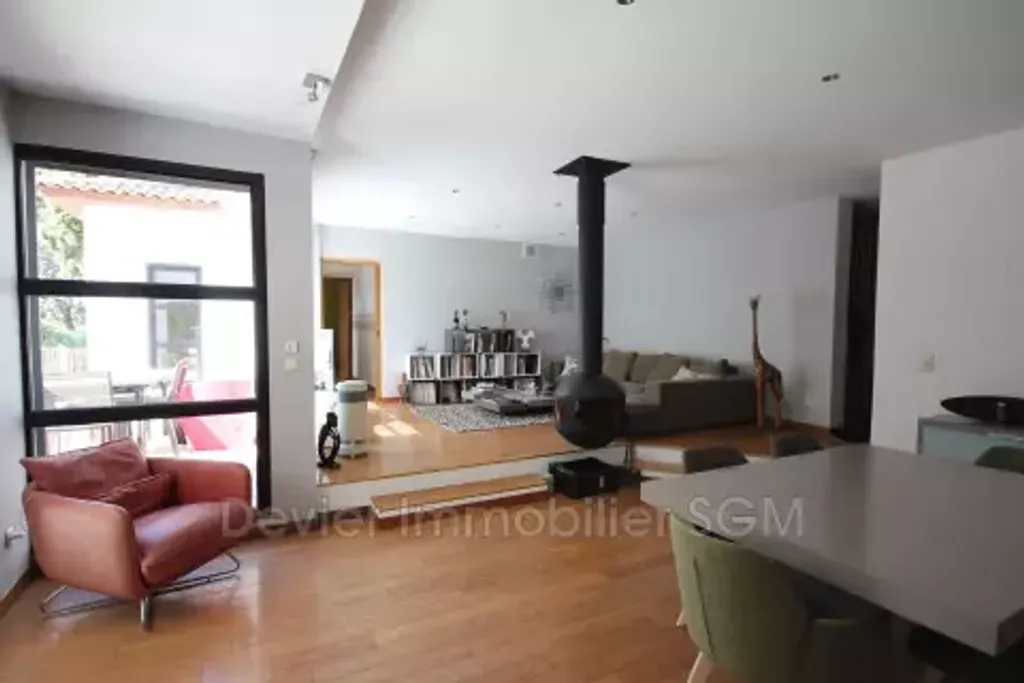 Achat maison à vendre 5 chambres 176 m² - Restinclières