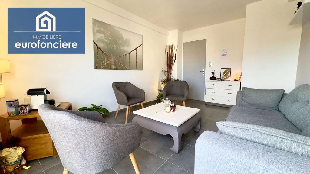 Achat appartement à vendre 2 pièces 49 m² - Troyes