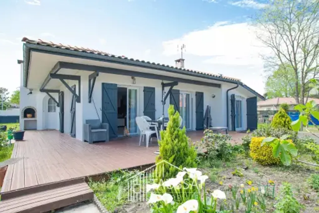 Achat maison à vendre 3 chambres 119 m² - Andernos-les-Bains