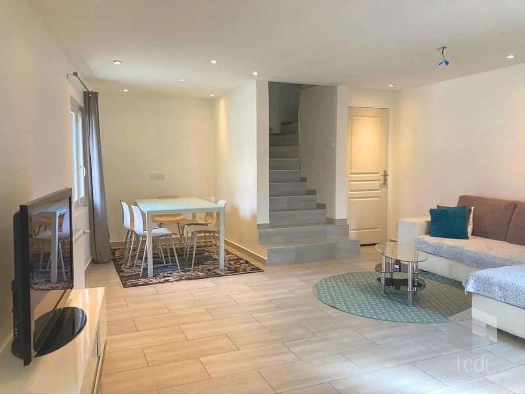 Achat maison à vendre 2 chambres 92 m² - Montélimar