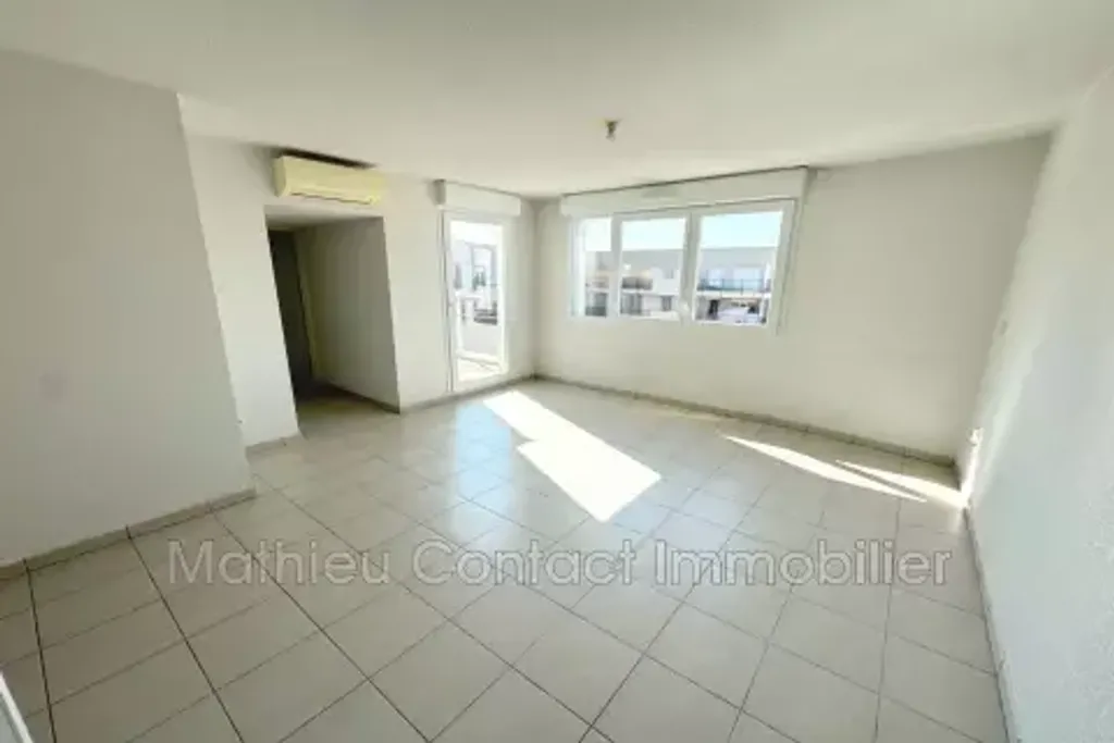 Achat appartement à vendre 2 pièces 53 m² - Nîmes