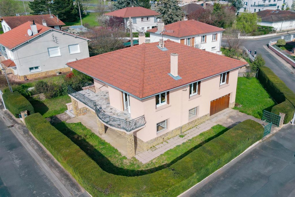 Achat maison à vendre 5 chambres 148 m² - Charnay-lès-Mâcon