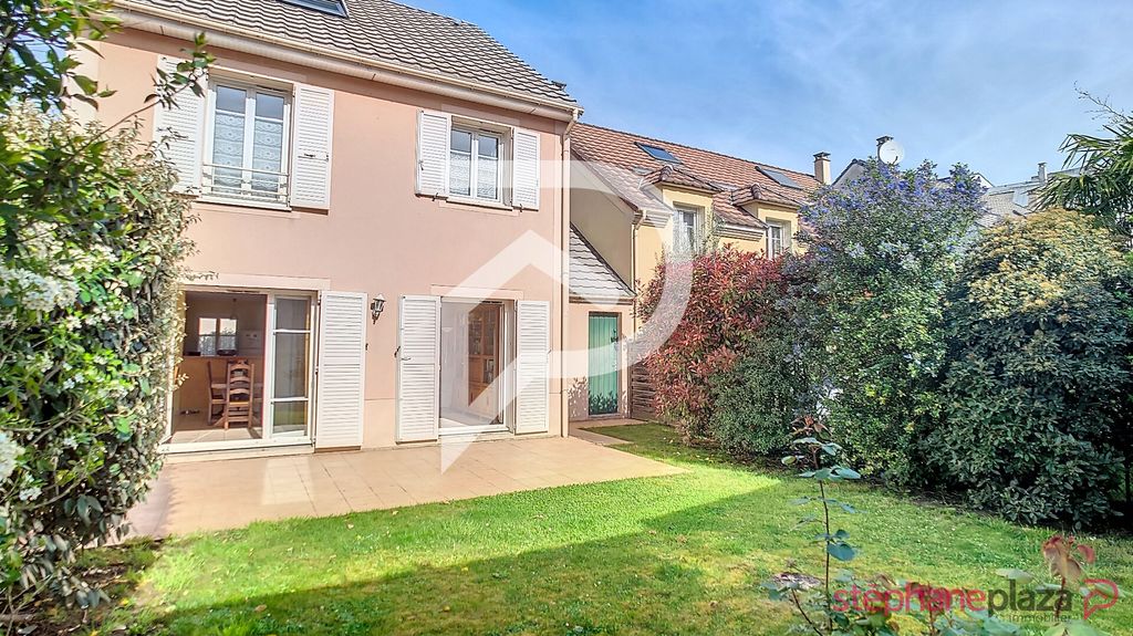 Achat maison à vendre 5 chambres 136 m² - Suresnes