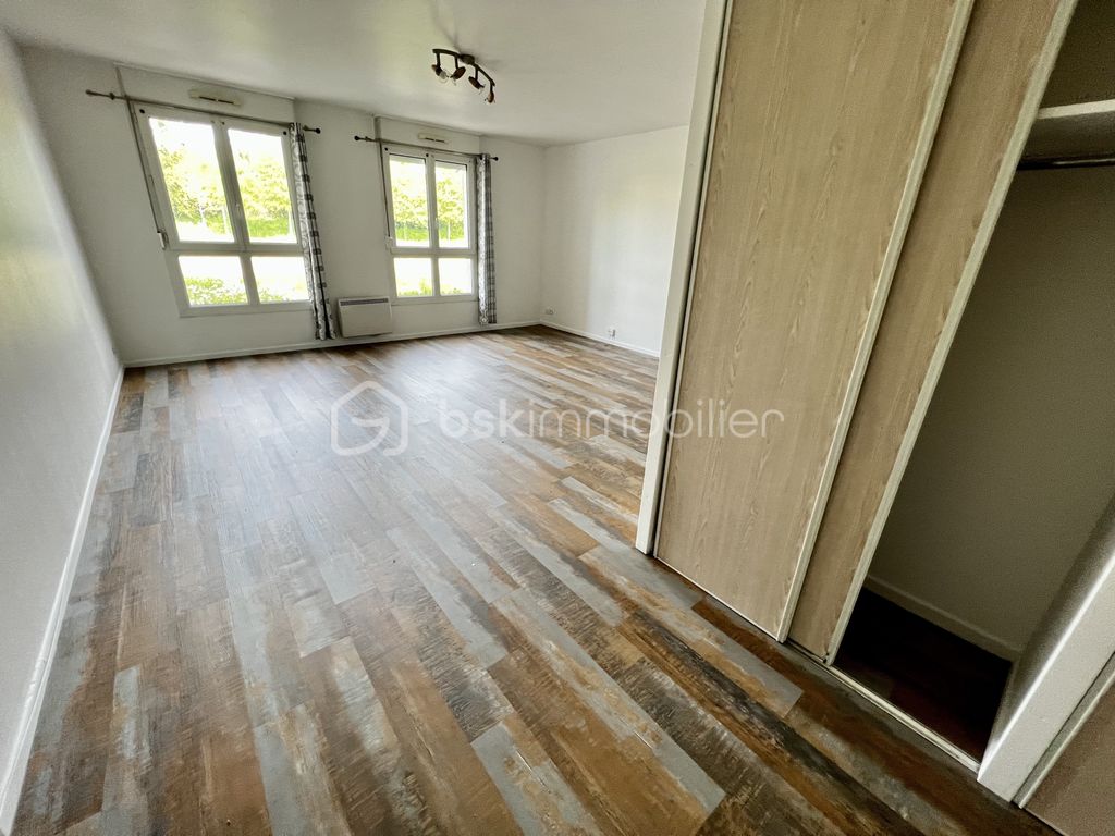 Achat appartement à vendre 2 pièces 51 m² - Villenoy