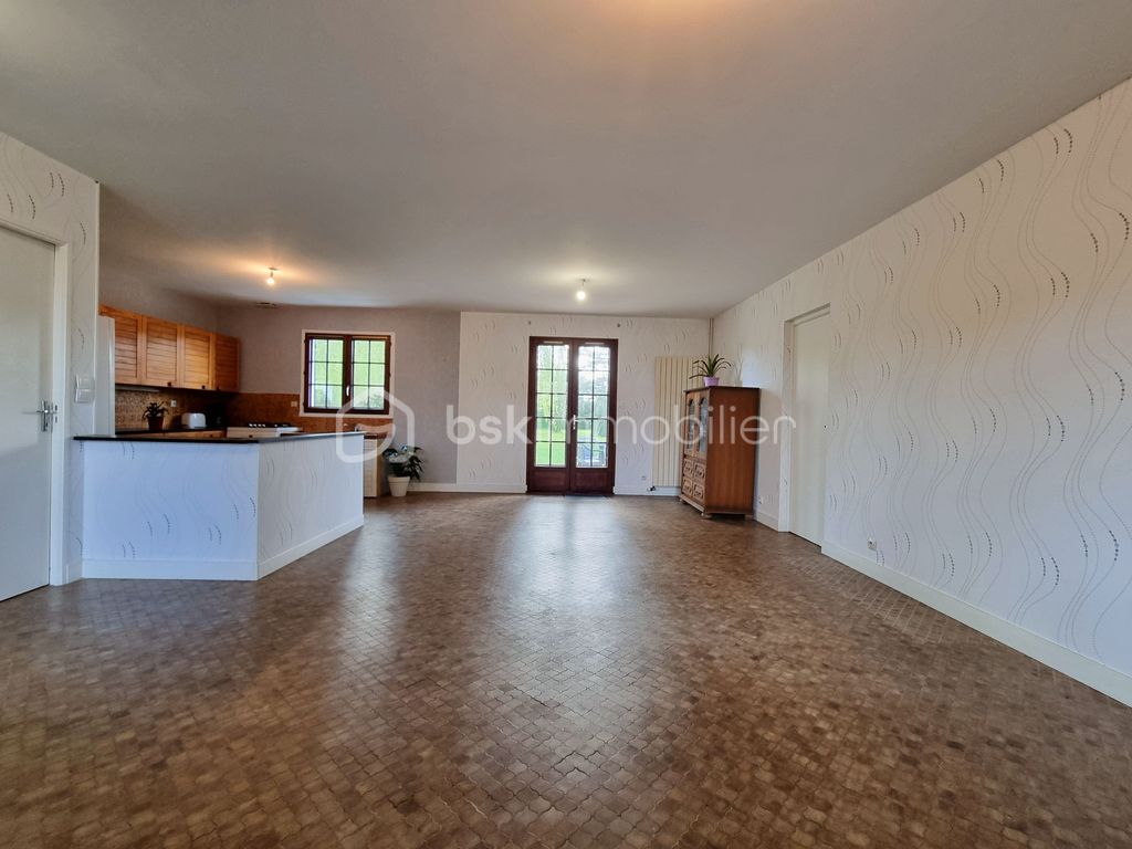 Achat maison à vendre 4 chambres 108 m² - Vrigny