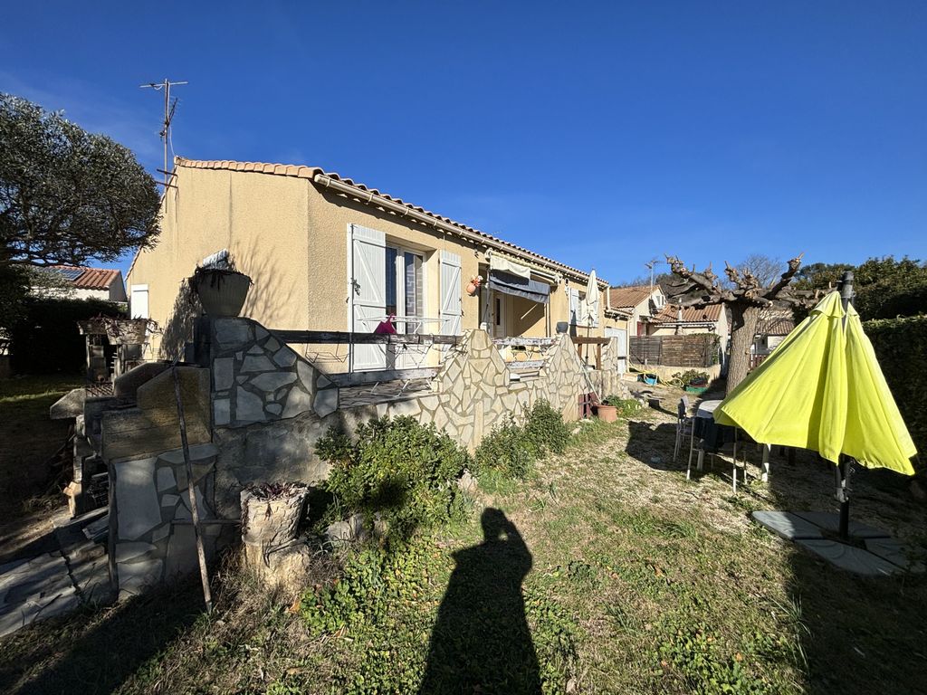 Achat maison à vendre 3 chambres 99 m² - Nîmes