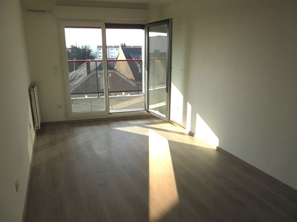 Achat appartement à vendre 2 pièces 47 m² - Saint-Jacques-de-la-Lande