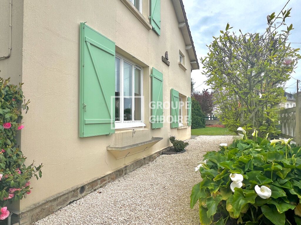 Achat maison à vendre 4 chambres 119 m² - Saint-Malo