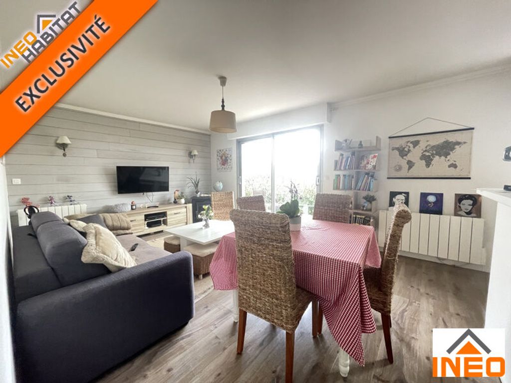 Achat appartement à vendre 4 pièces 81 m² - La Mézière